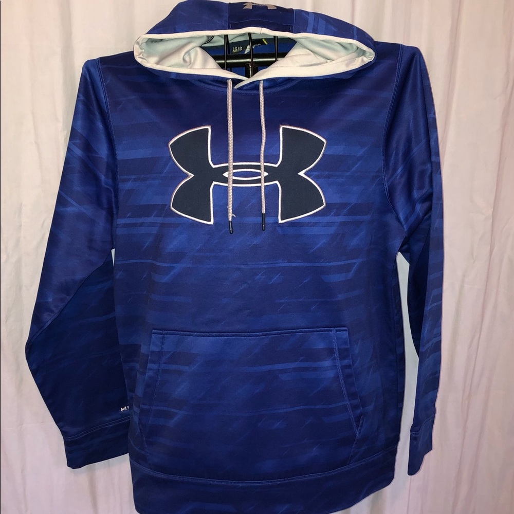 Men’s L UA hoodie